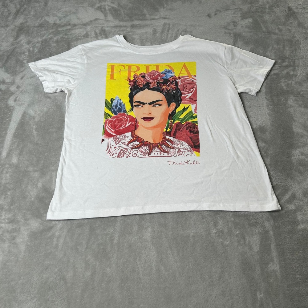 Frida Kahlo by Jerry Leigh Graphic T Shirt Size Medium